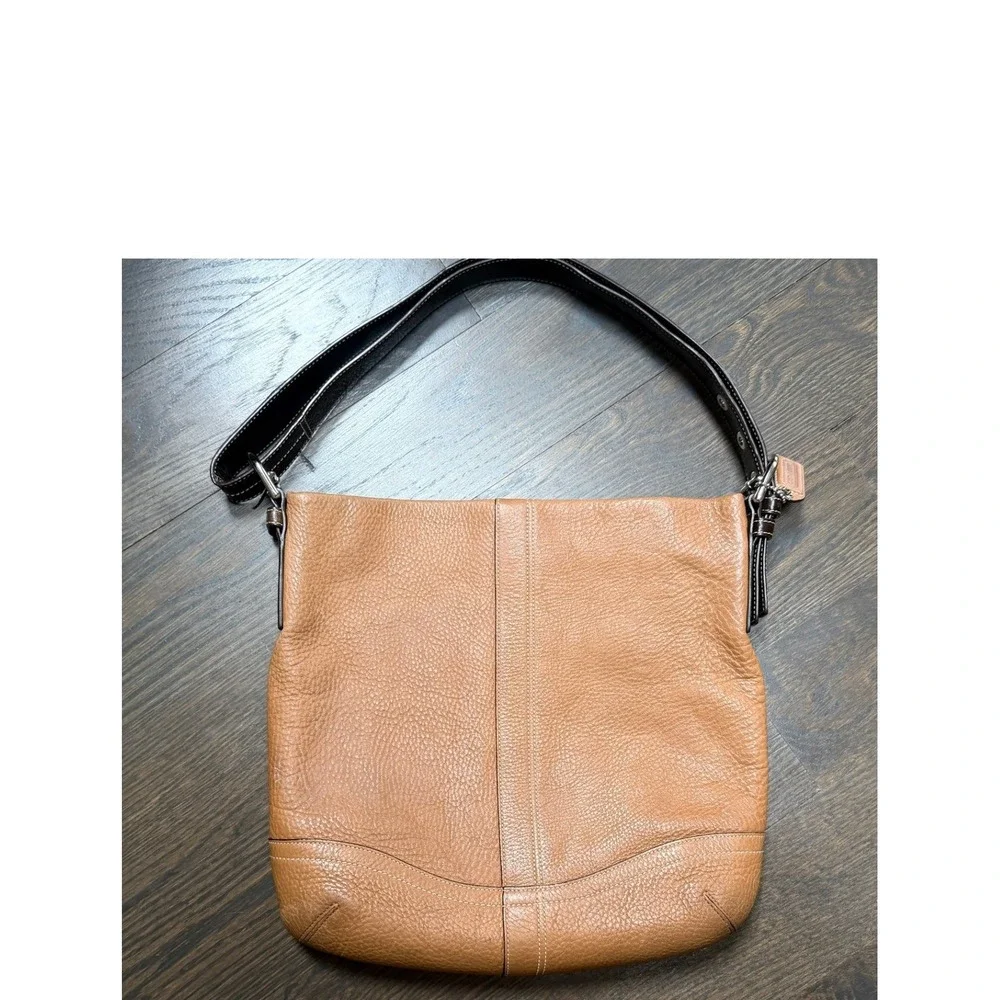 Coach Legacy Leather Hobo Shoulder Bag F10940 Silver Hardware Vintage Y2K oho